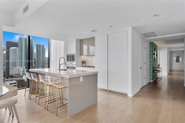 Elysee Miami #2001 image #31