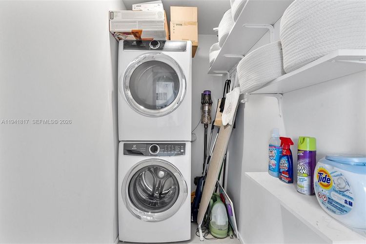 Elysee Miami #2001 image #36