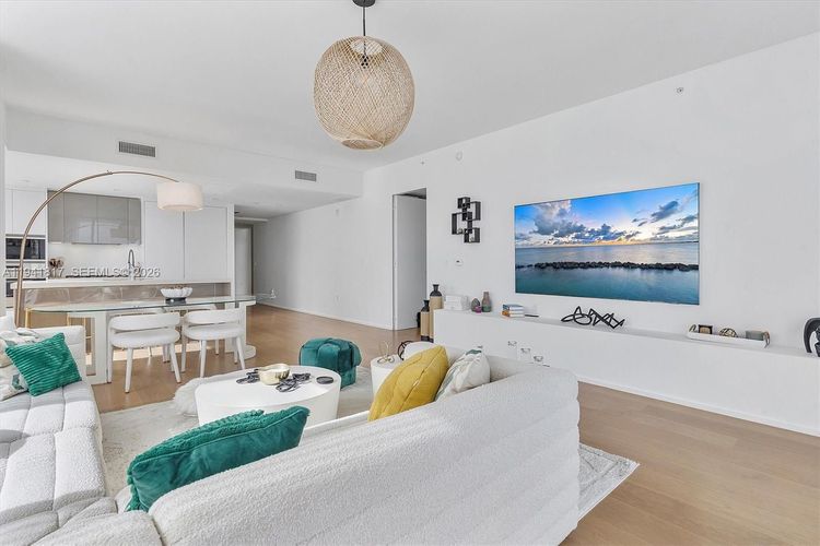 Elysee Miami #2001 image #6