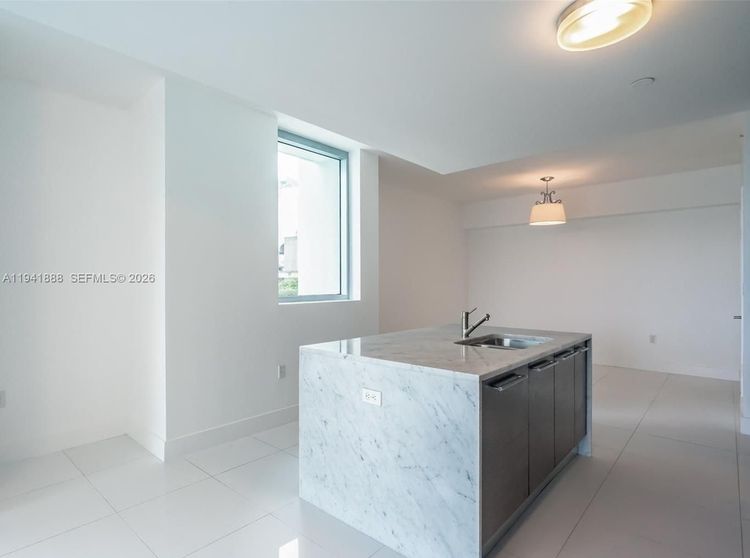 900 Biscayne Bay #401 image #11