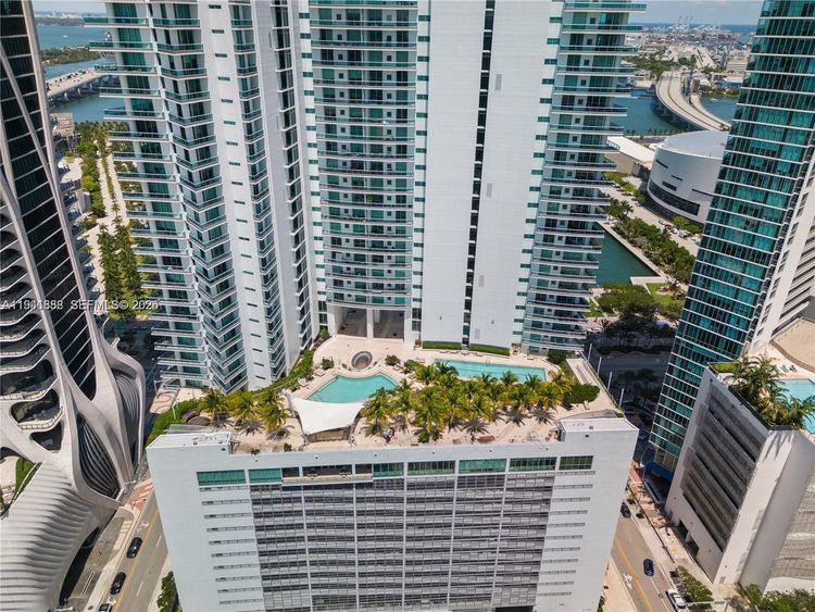 900 Biscayne Bay #401 image #21