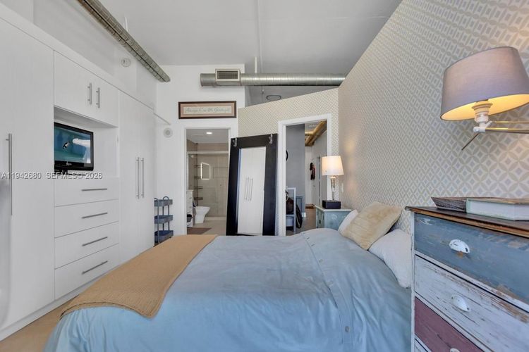 Uptown Marina Lofts #711 image #17