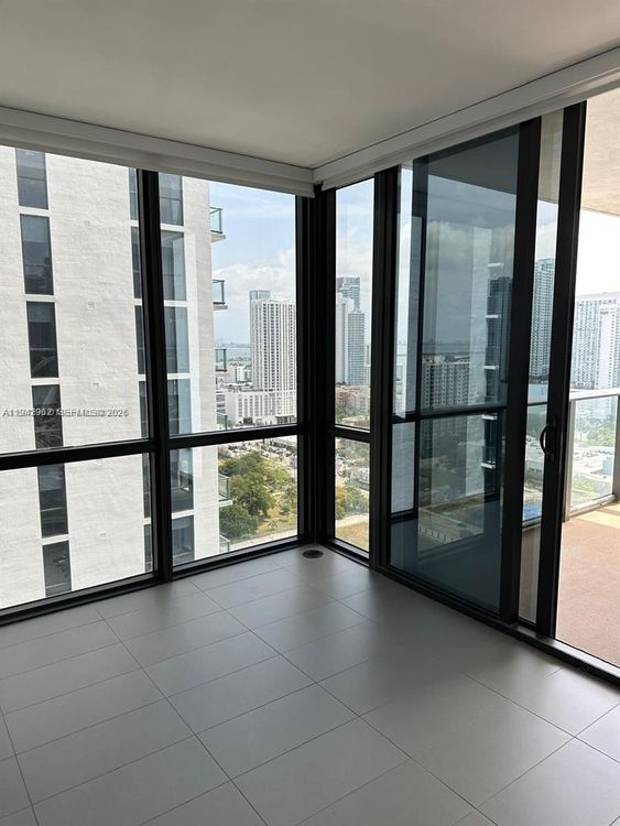 Canvas #1220 image #10