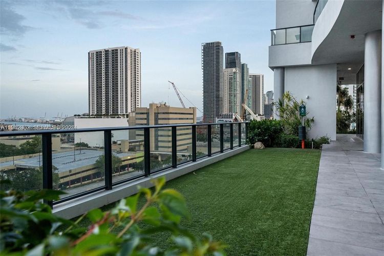 Canvas #1220 image #21