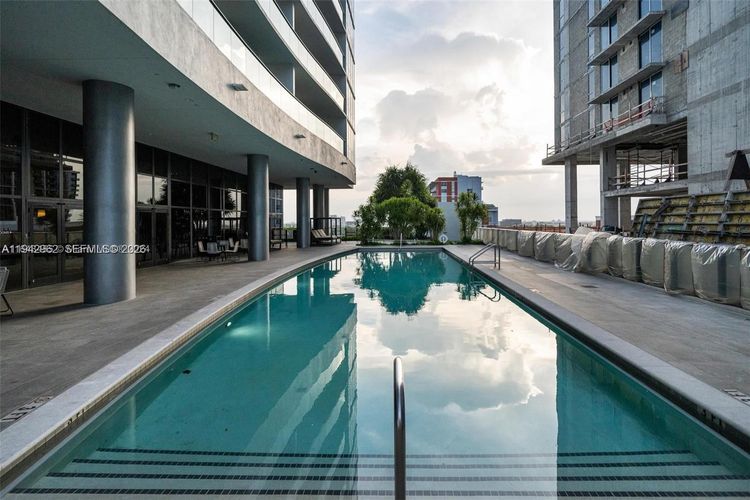 Canvas #1220 image #24