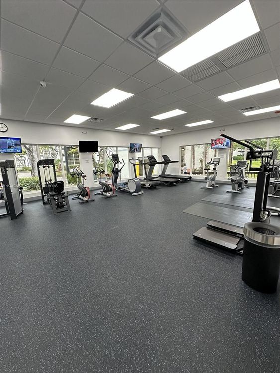 Plaza of the Americas #116 image #10