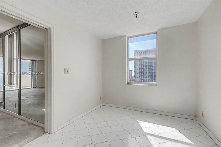 Prince George Condo #14M image #12