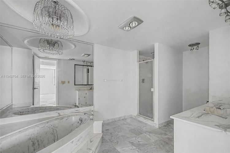 Prince George Condo #14M image #26