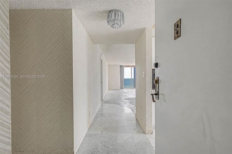 Prince George Condo #14M image #9