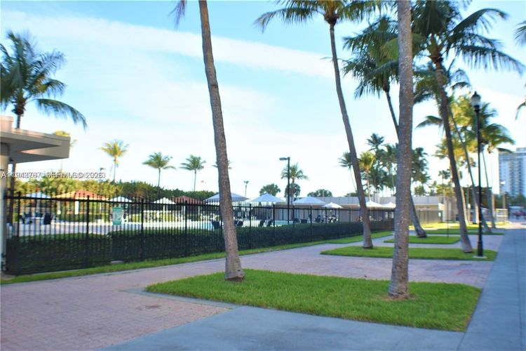 Oceanfront Plaza #301 image #46