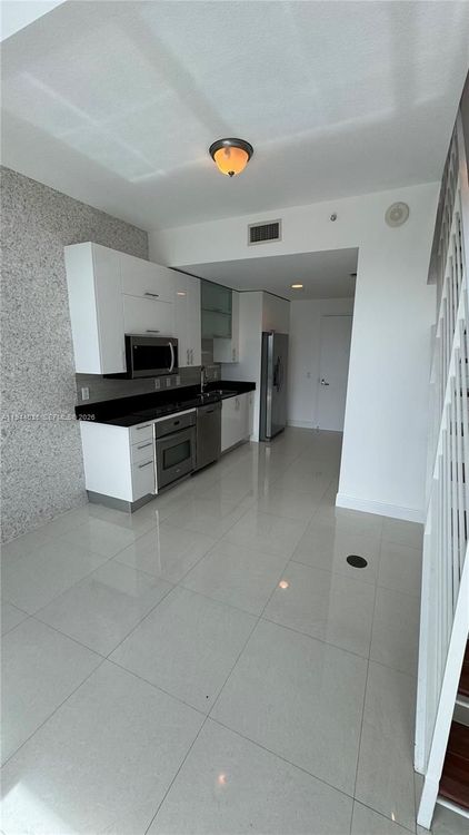 Infinity at Brickell #3015 image #10