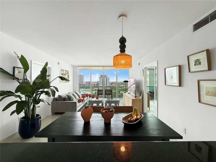 1800 Club #1810 image #11