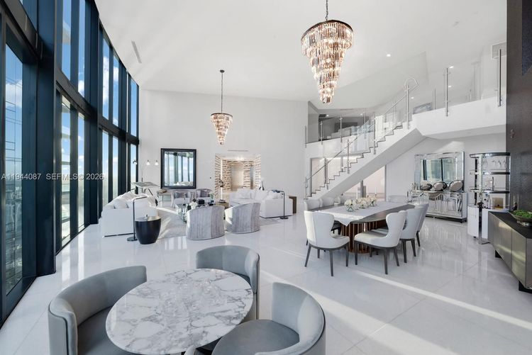 Porsche Design Tower #5201 image #6