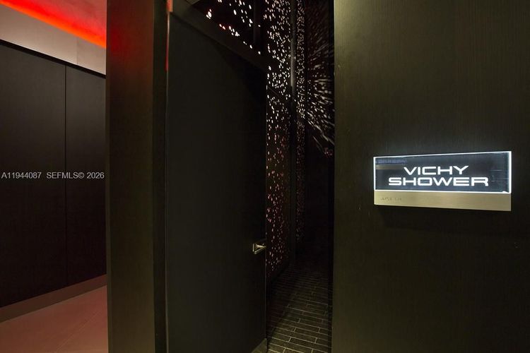 Porsche Design Tower #5201 image #72