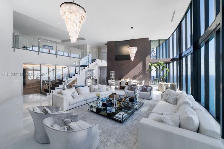 Porsche Design Tower #5201 image #7