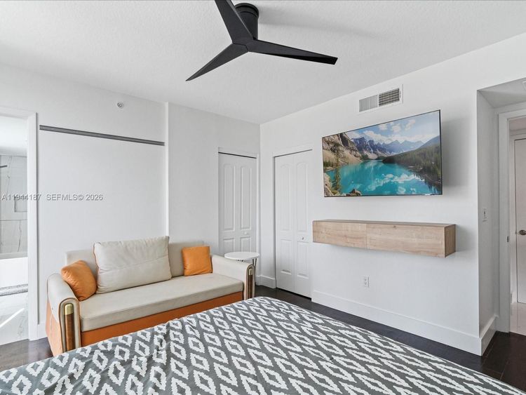 Onyx #1101 image #23