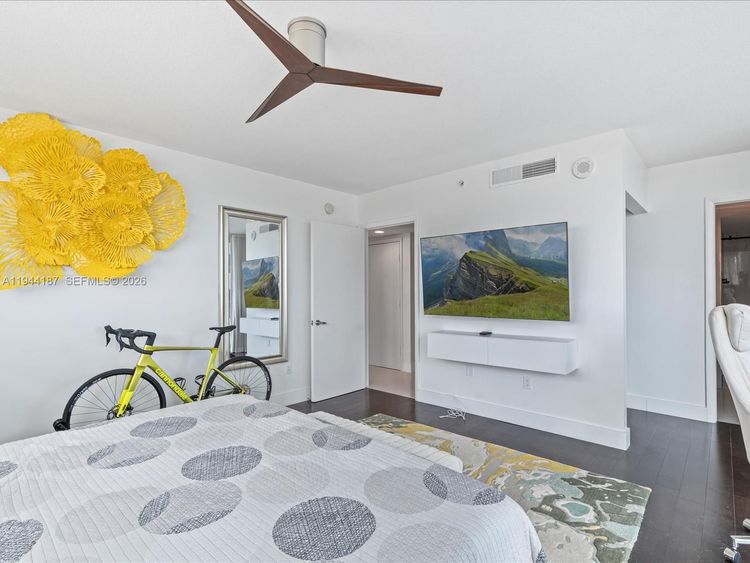 Onyx #1101 image #27