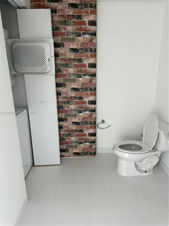 Neo Vertika #1703 image #7