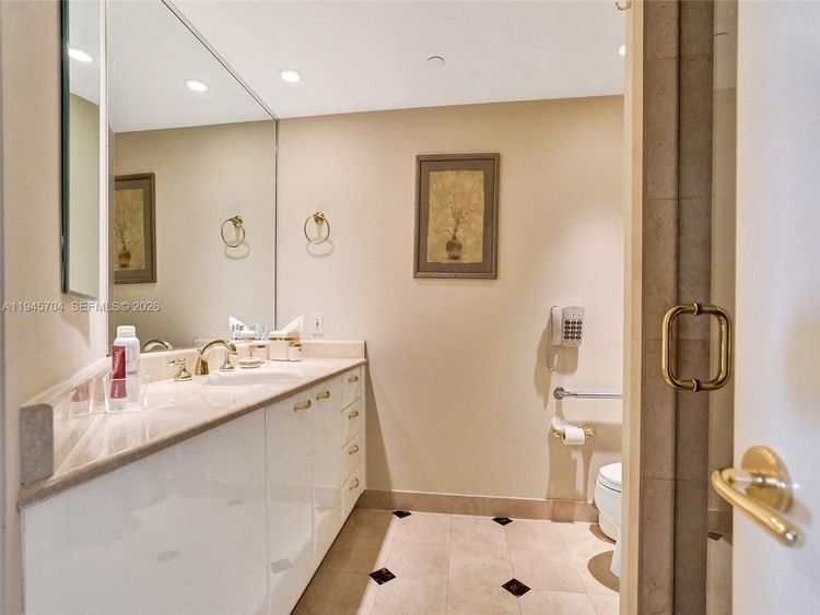 Porto Vita South Tower #901 image #23