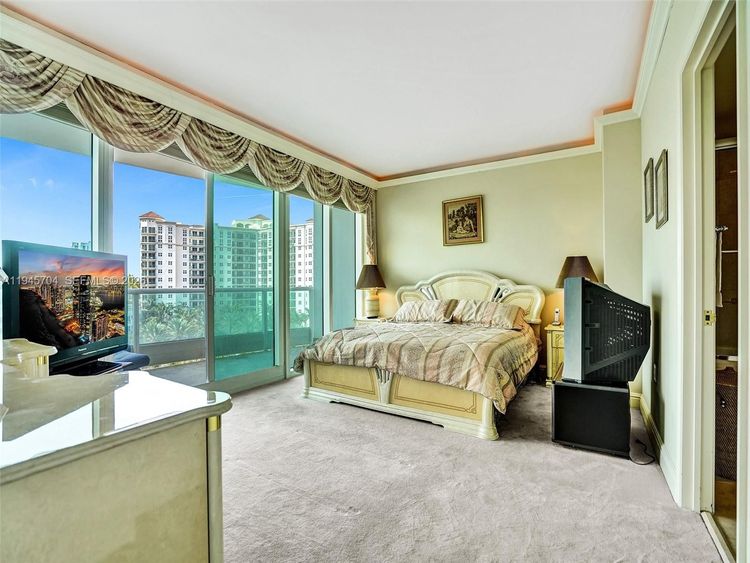 Porto Vita South Tower #901 image #28