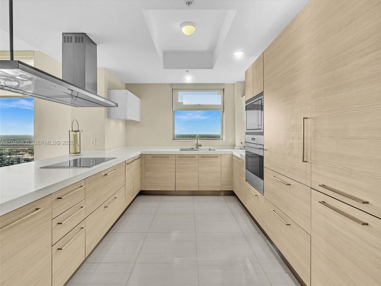 Marina Palms Yacht Club and Residences North Tower #2301 image #19