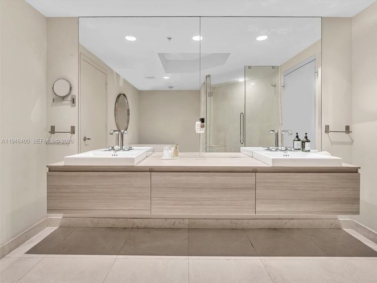 Marina Palms Yacht Club and Residences North Tower #2301 image #46