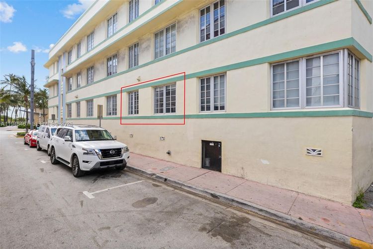 Barbizon Beach Club #108 image #28