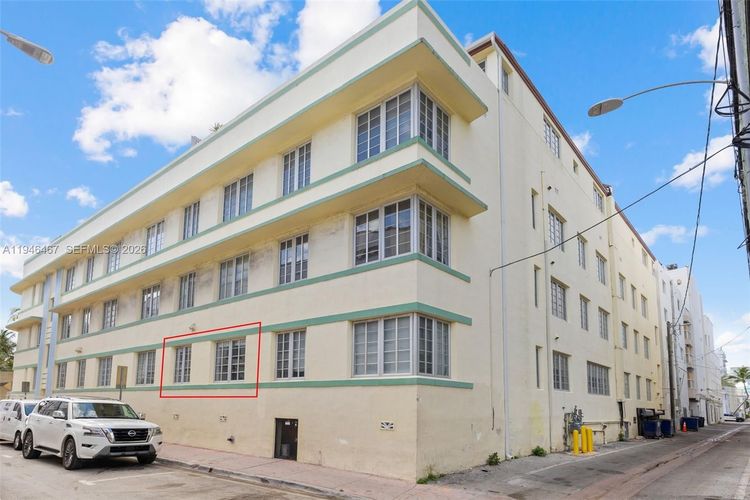 Barbizon Beach Club #108 image #29