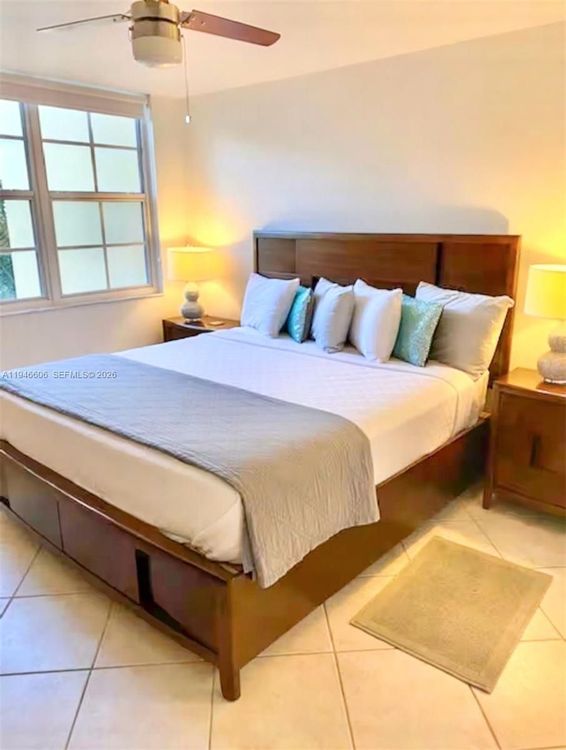 The Yacht Club at Aventura #5605 image #11