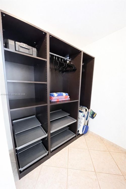 The Yacht Club at Aventura #5605 image #13