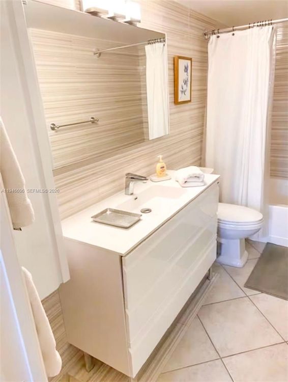 The Yacht Club at Aventura #5605 image #15