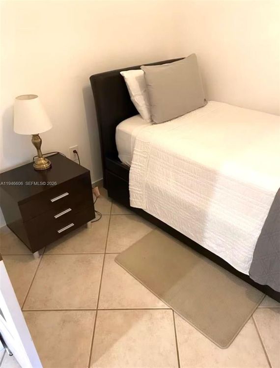 The Yacht Club at Aventura #5605 image #17