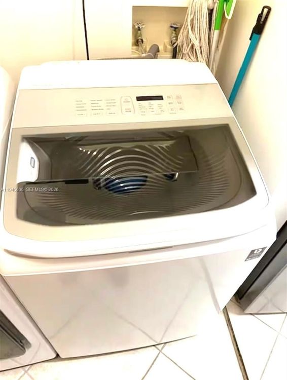 The Yacht Club at Aventura #5605 image #18