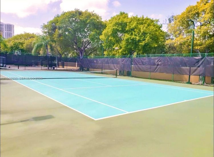 The Yacht Club at Aventura #5605 image #19