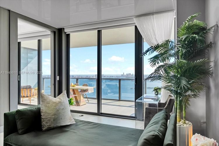 Paraiso Bay #4405 image #11