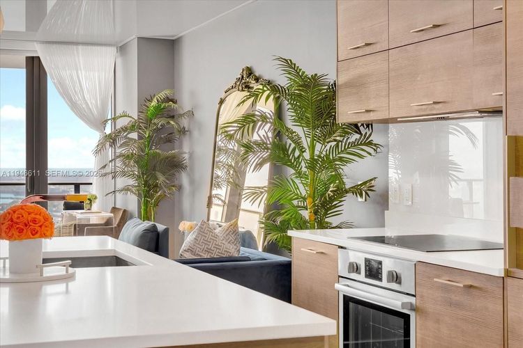 Paraiso Bay #4405 image #25