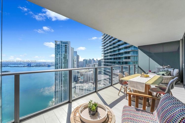 Paraiso Bay #4405 image #42