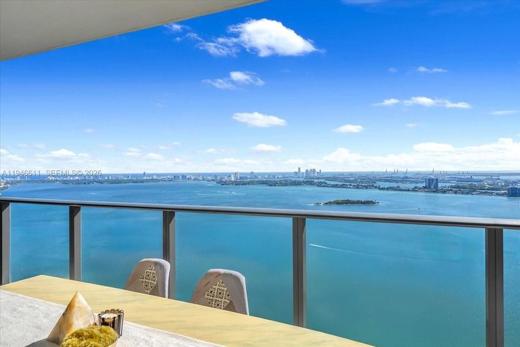 Paraiso Bay #4405 image #43