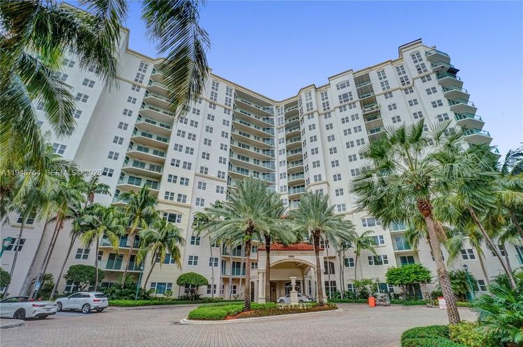 Turnberry Village #1014 image #29