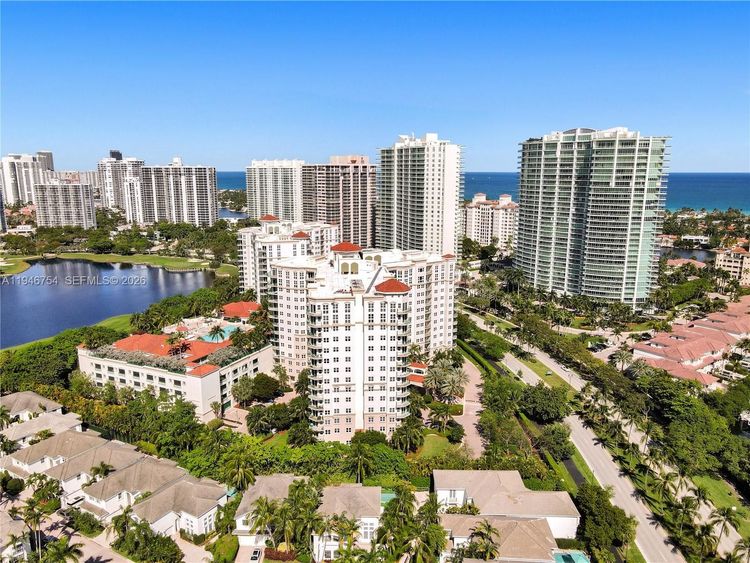 Turnberry Village #1014 image #31