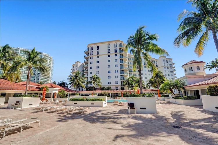 Turnberry Village #1014 image #45