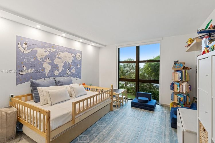 Towers of Key Biscayne #E201 image #16