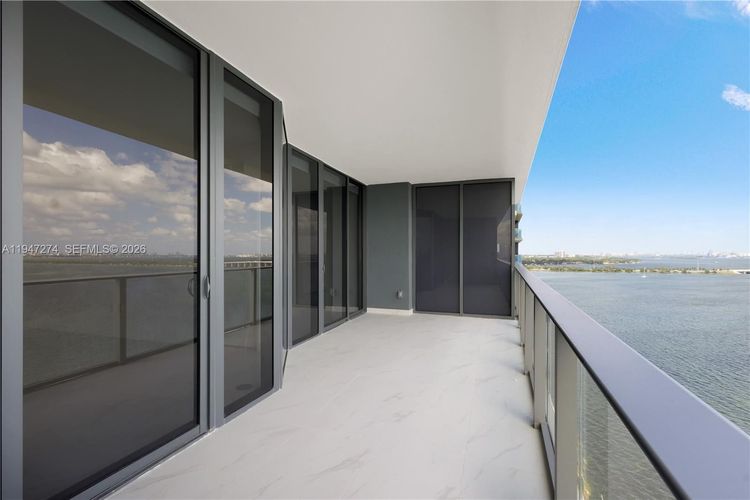 Aria Reserve South Tower #4106 image #42