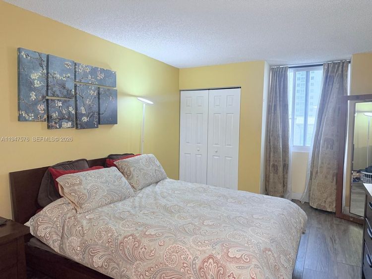 Madison Downtown #E-609 image #43