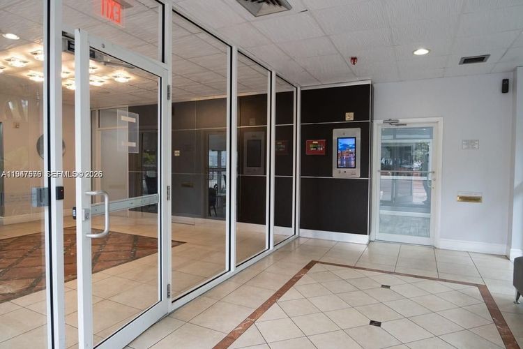 Madison Downtown #E-609 image #55