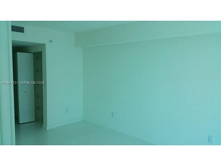 1100 Millecento #3211 image #18