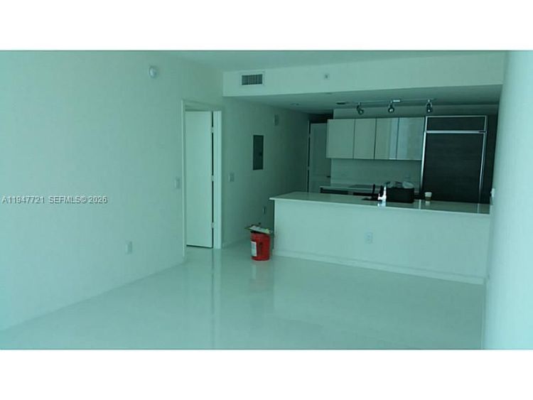 1100 Millecento #3211 image #6