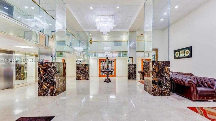 Winston Towers #2110 image #43