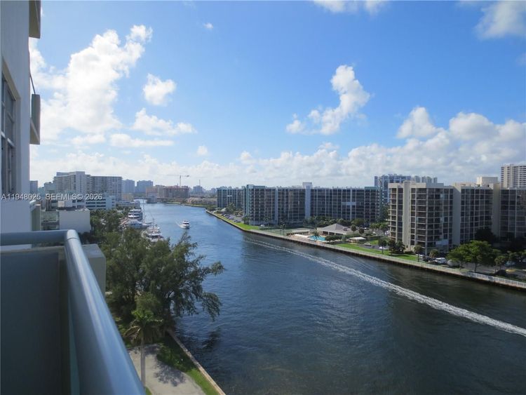 The Residences On Hollywood Beach #904 image #13