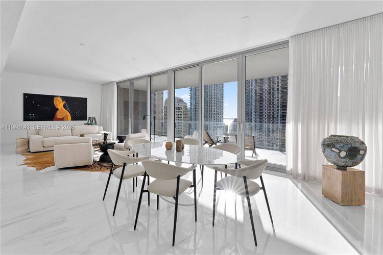 Aston Martin Residences #2102 image #10